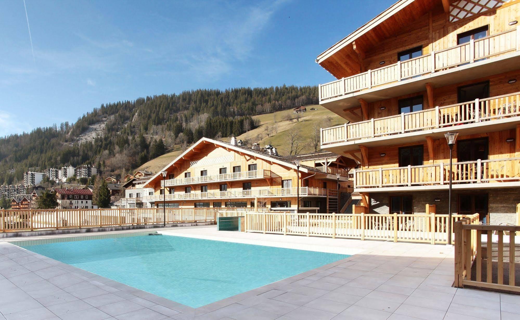 Residence Prestige Odalys Mendi Alde La Clusaz Exterior foto